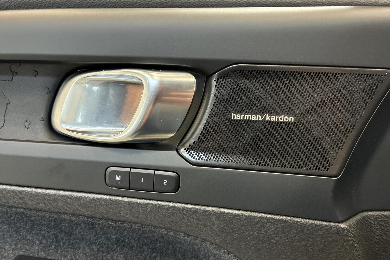 Volvo C40 vaihtoauto