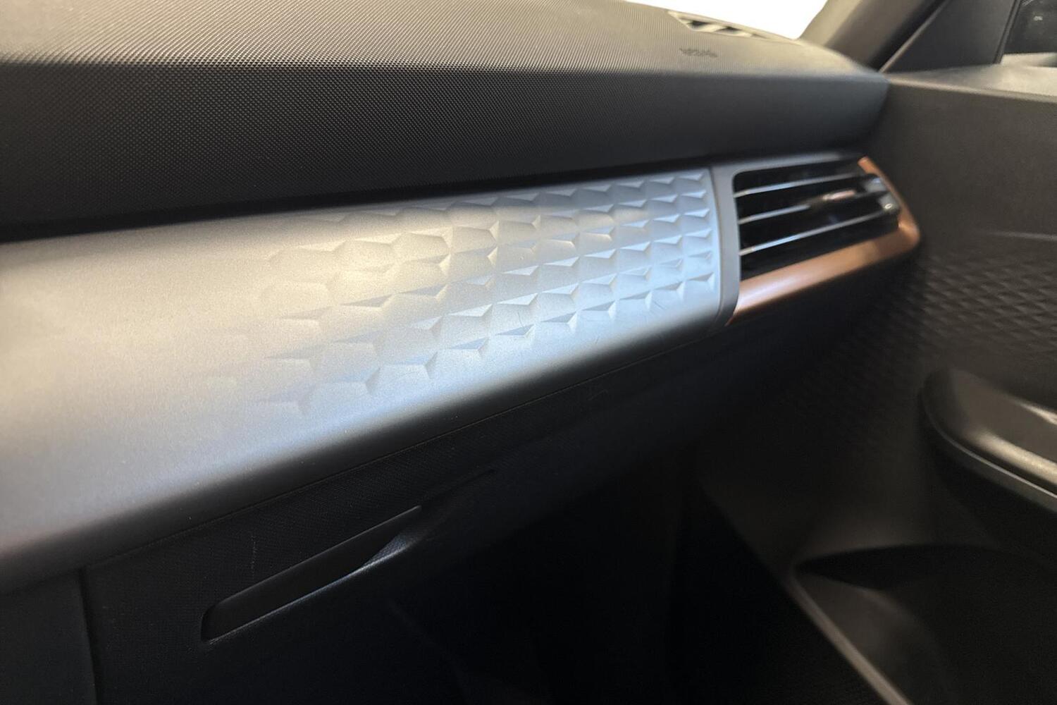 Cupra Born vaihtoauto