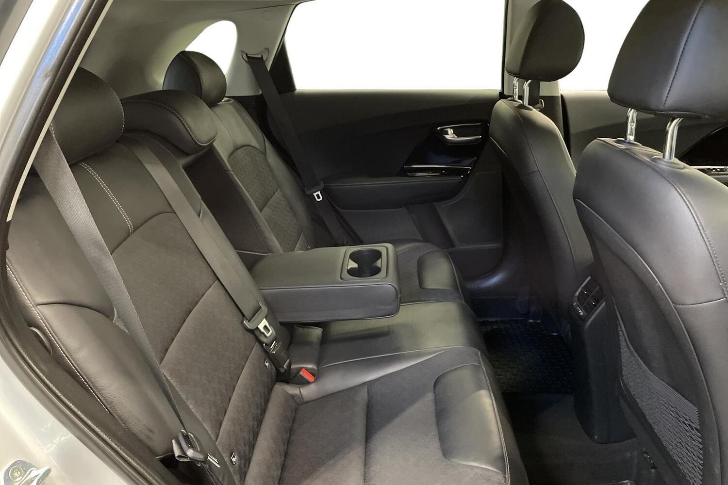 Kia Niro plug-in vaihtoauto