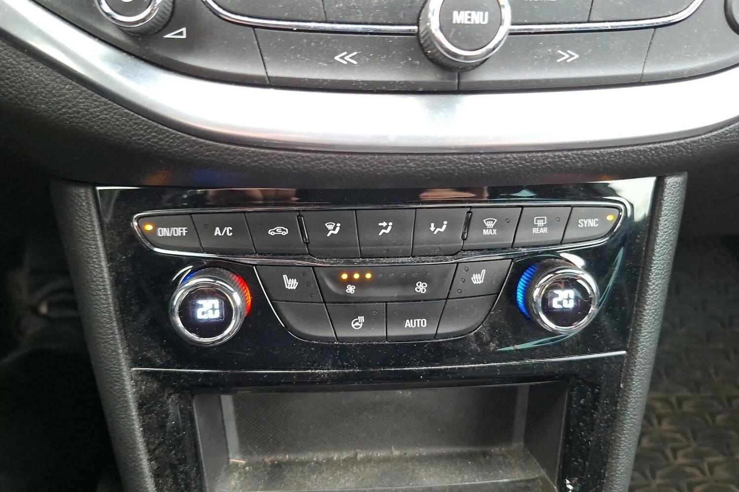 Opel Astra vaihtoauto