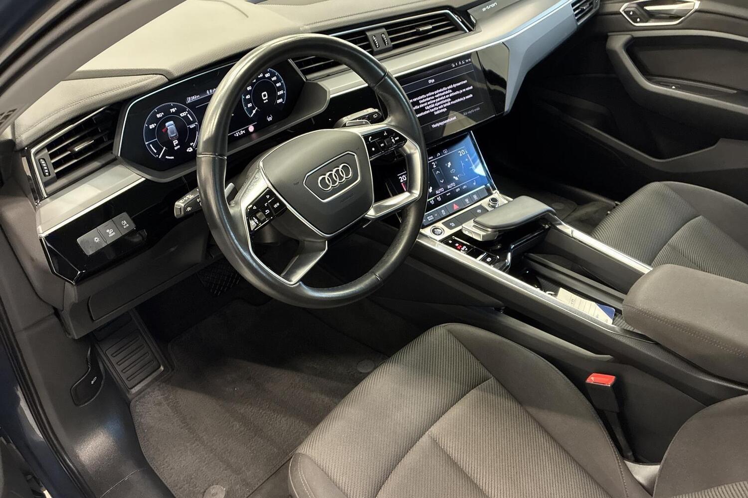 Audi Q8 e-tron vaihtoauto