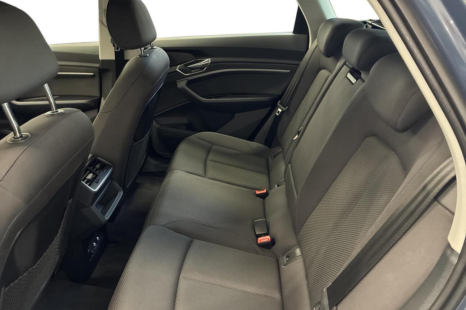 Audi Q8 e-tron vaihtoauto