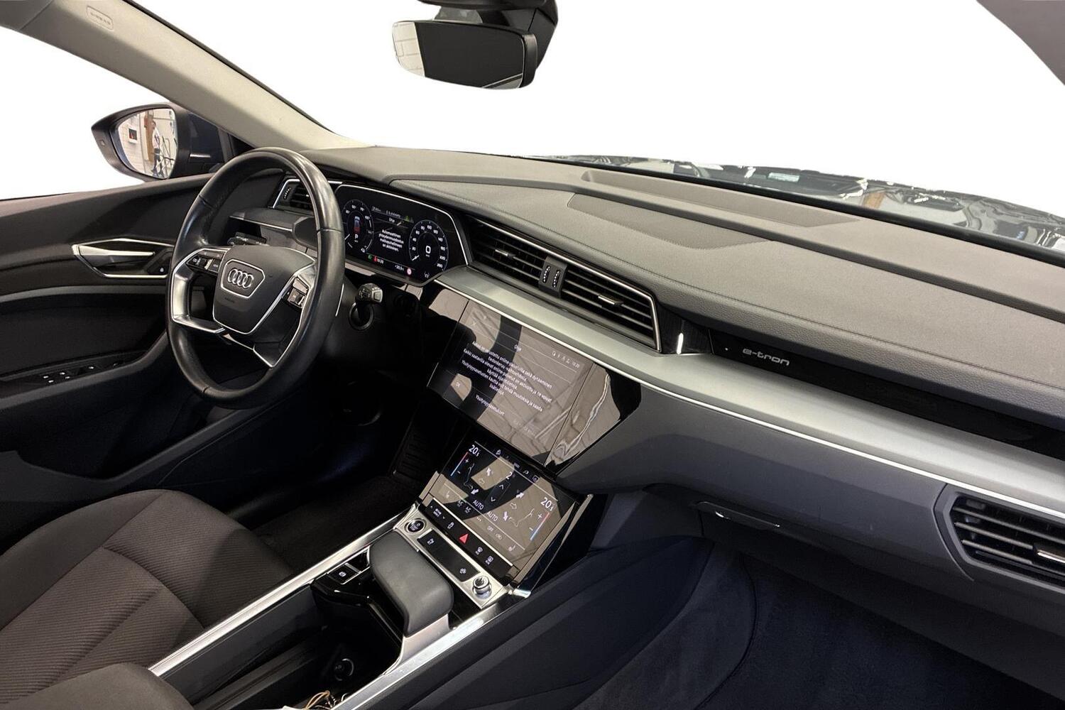 Audi Q8 e-tron vaihtoauto