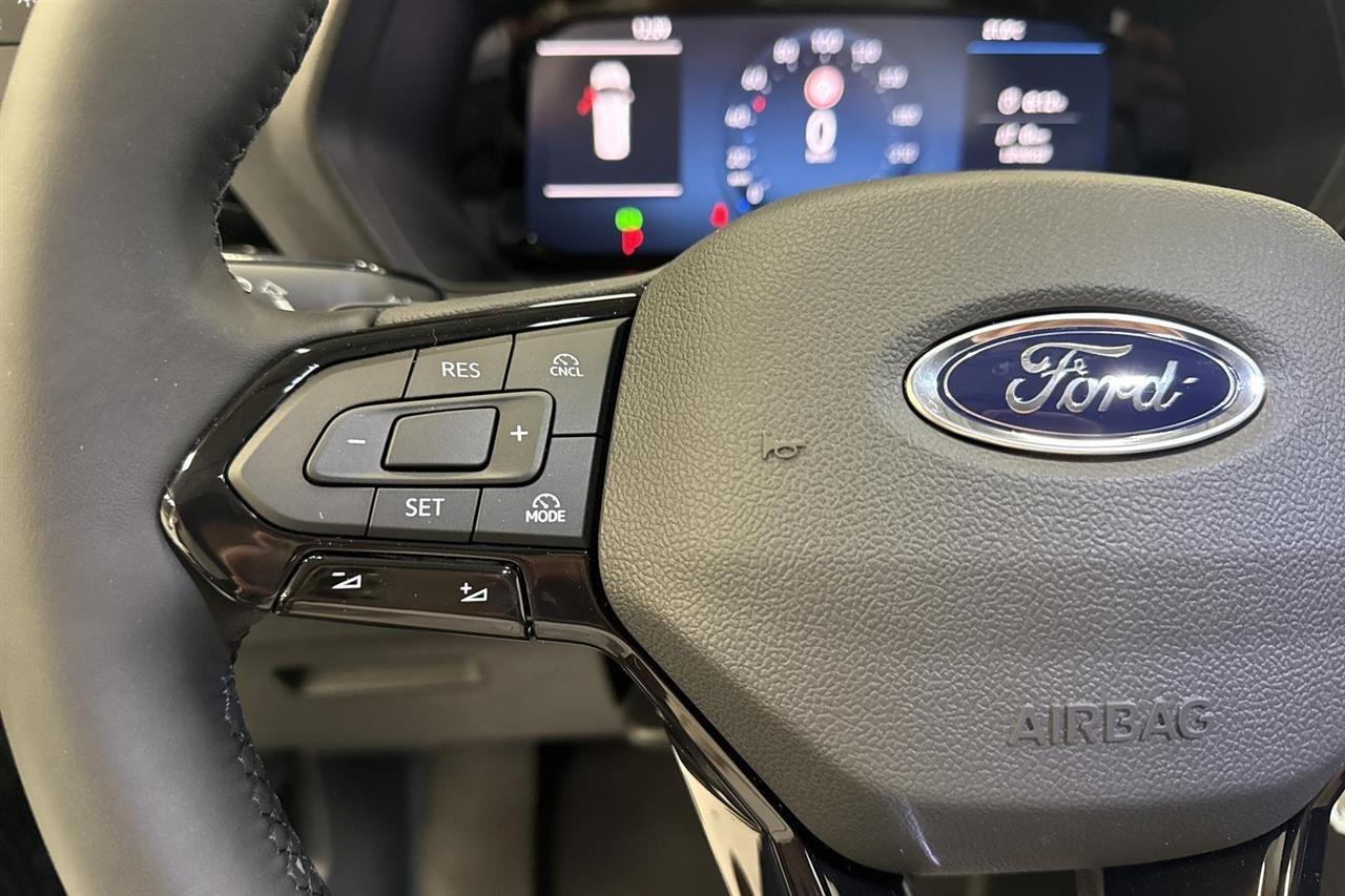 Ford Transit Connect vaihtoauto