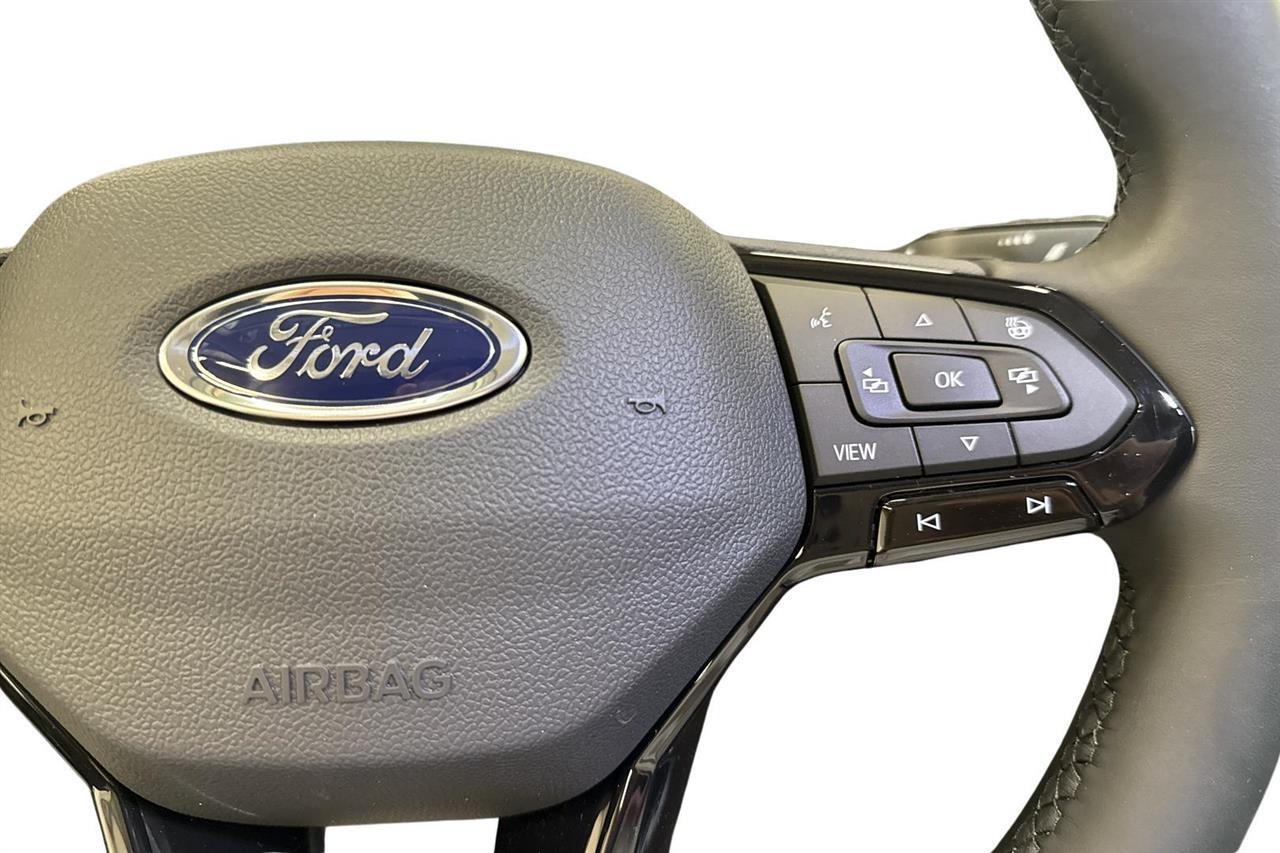 Ford Transit Connect vaihtoauto