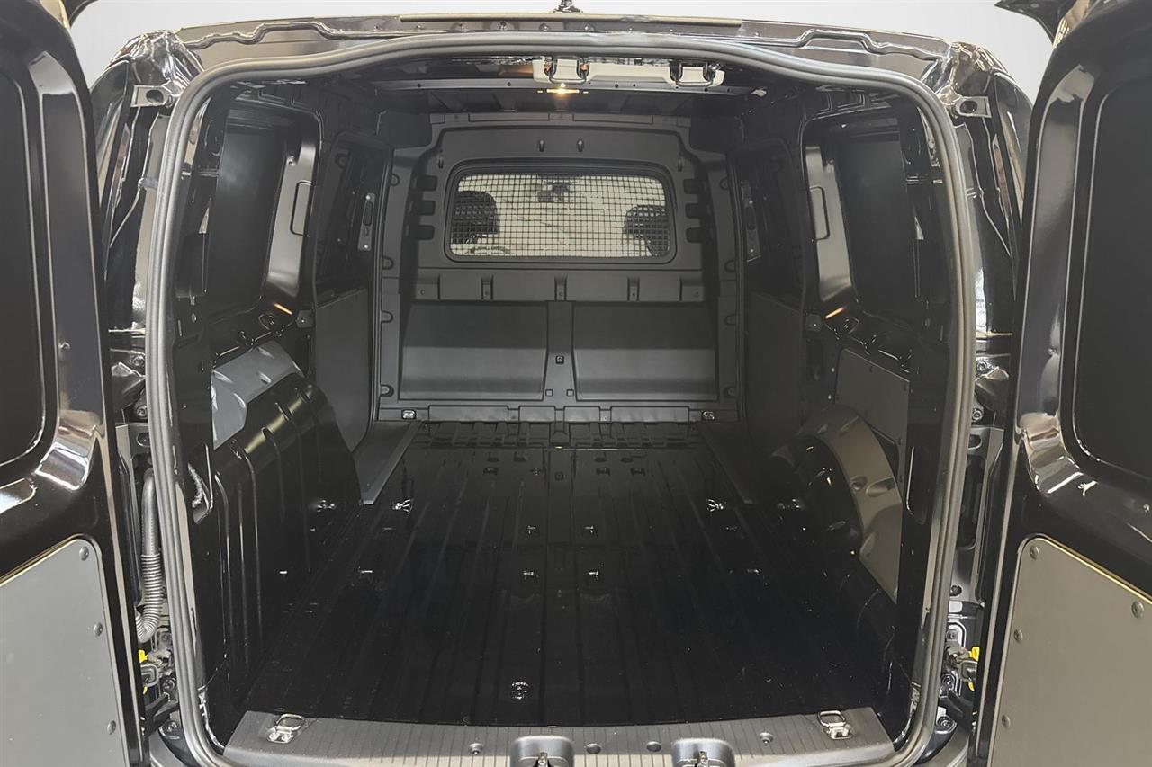 Ford Transit Connect vaihtoauto