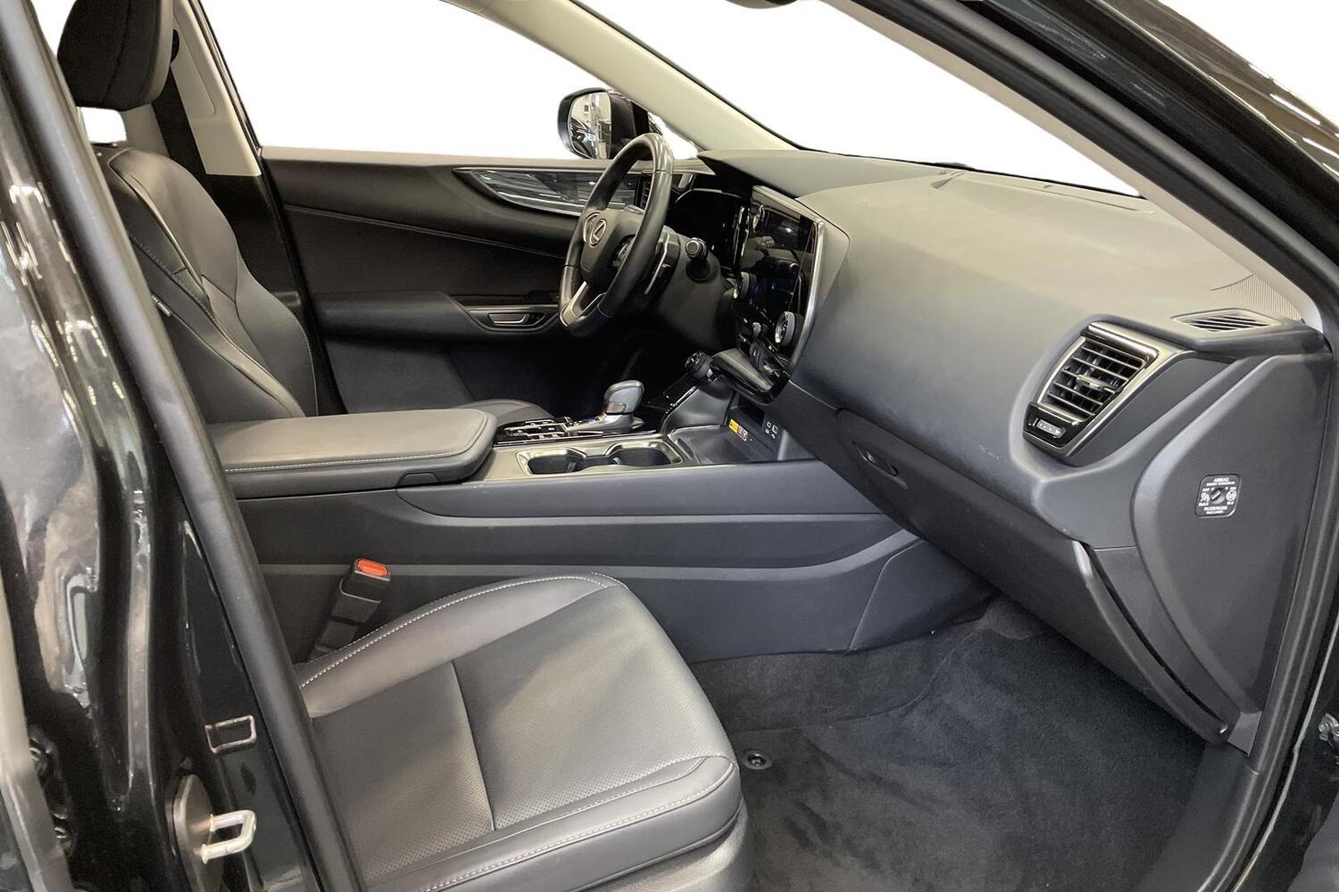 Lexus NX vaihtoauto