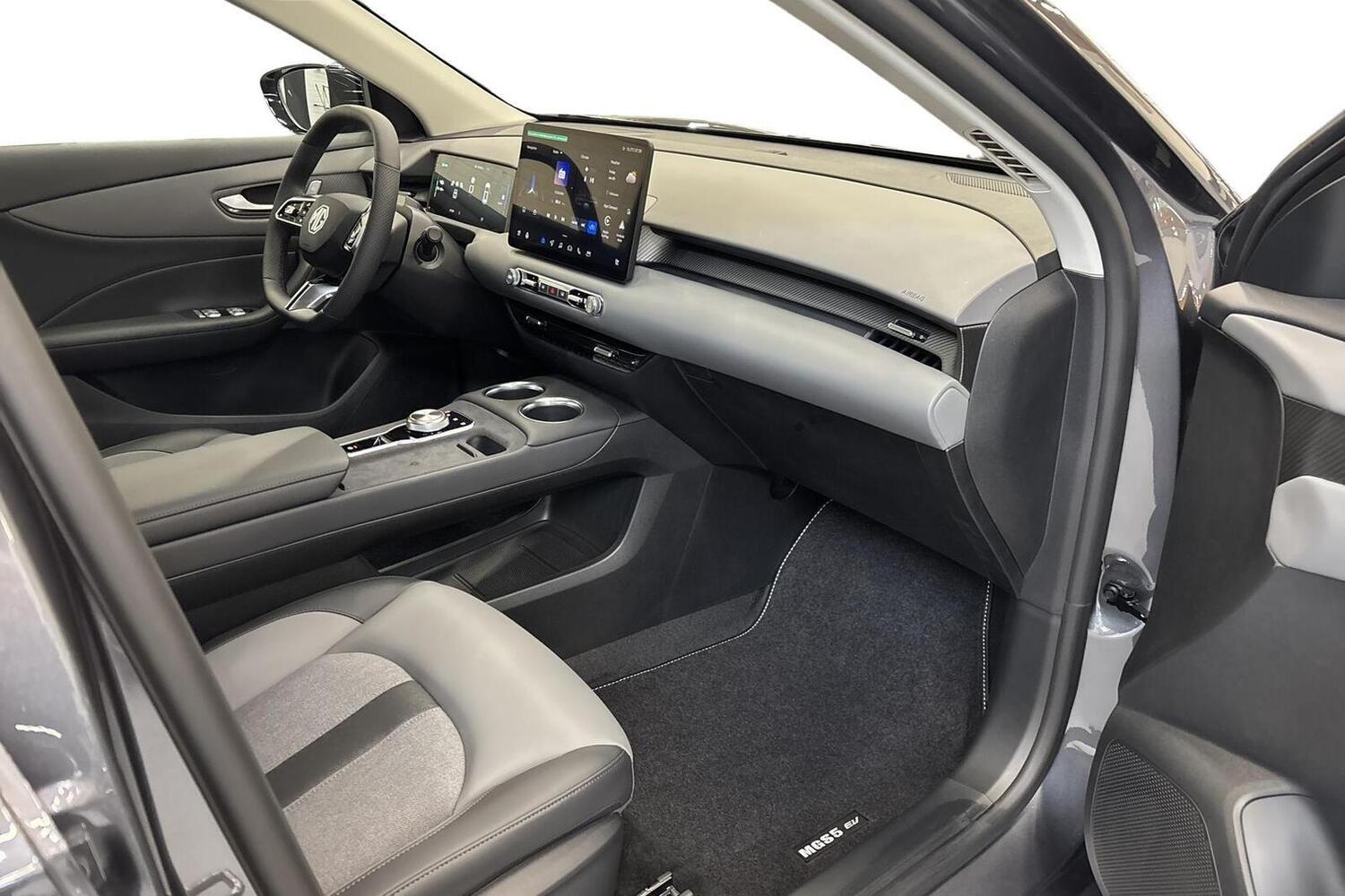 MG MGS5 EV vaihtoauto