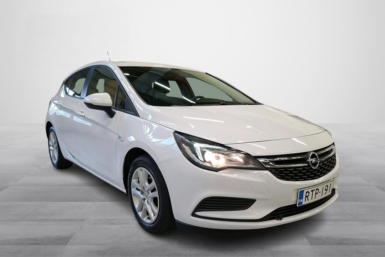 Opel Astra vaihtoauto