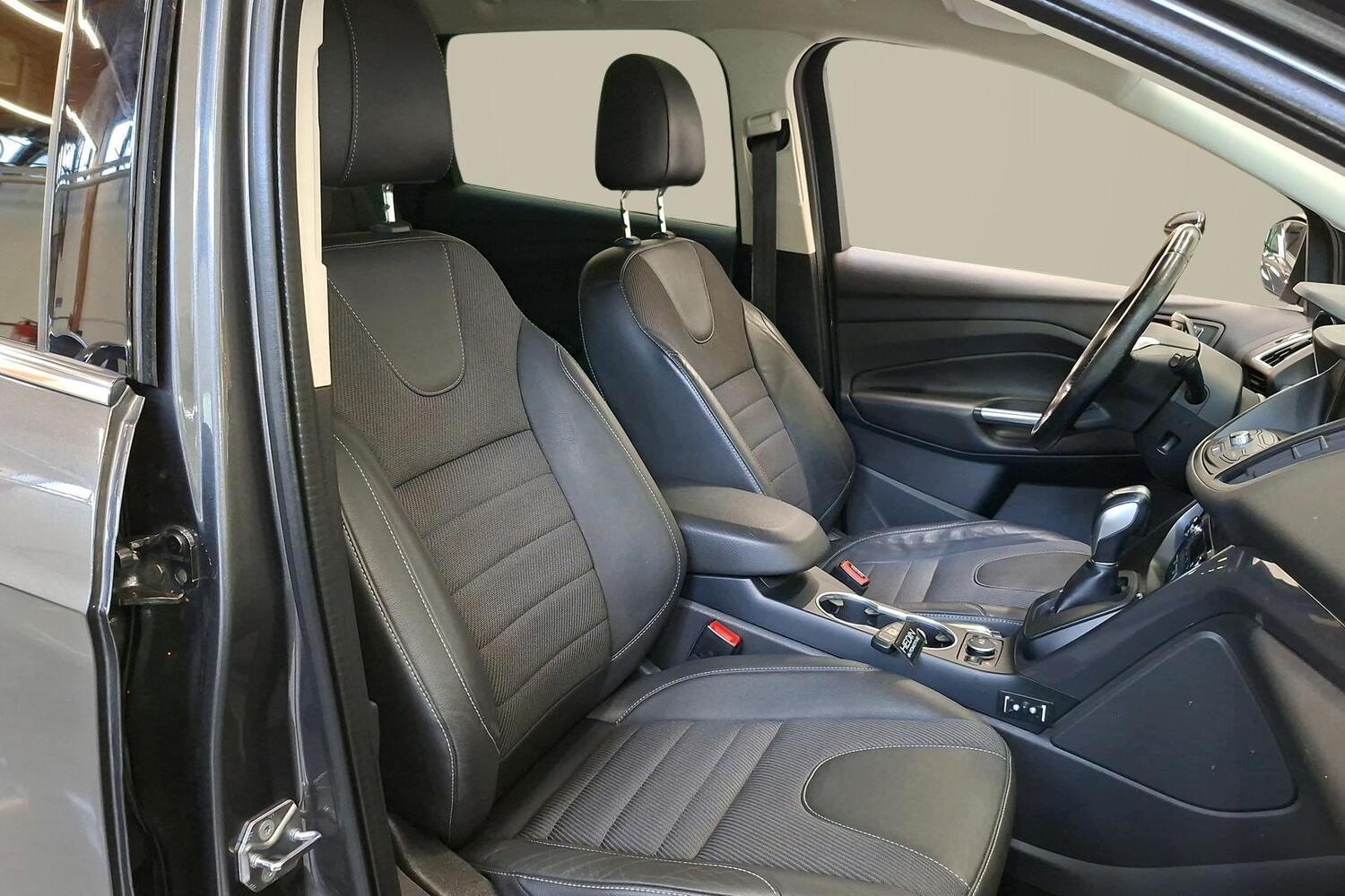 Ford Kuga vaihtoauto