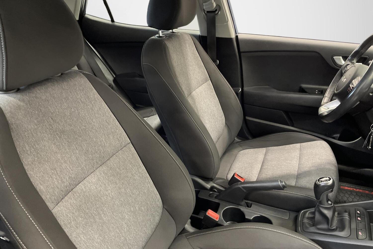 Kia Stonic vaihtoauto