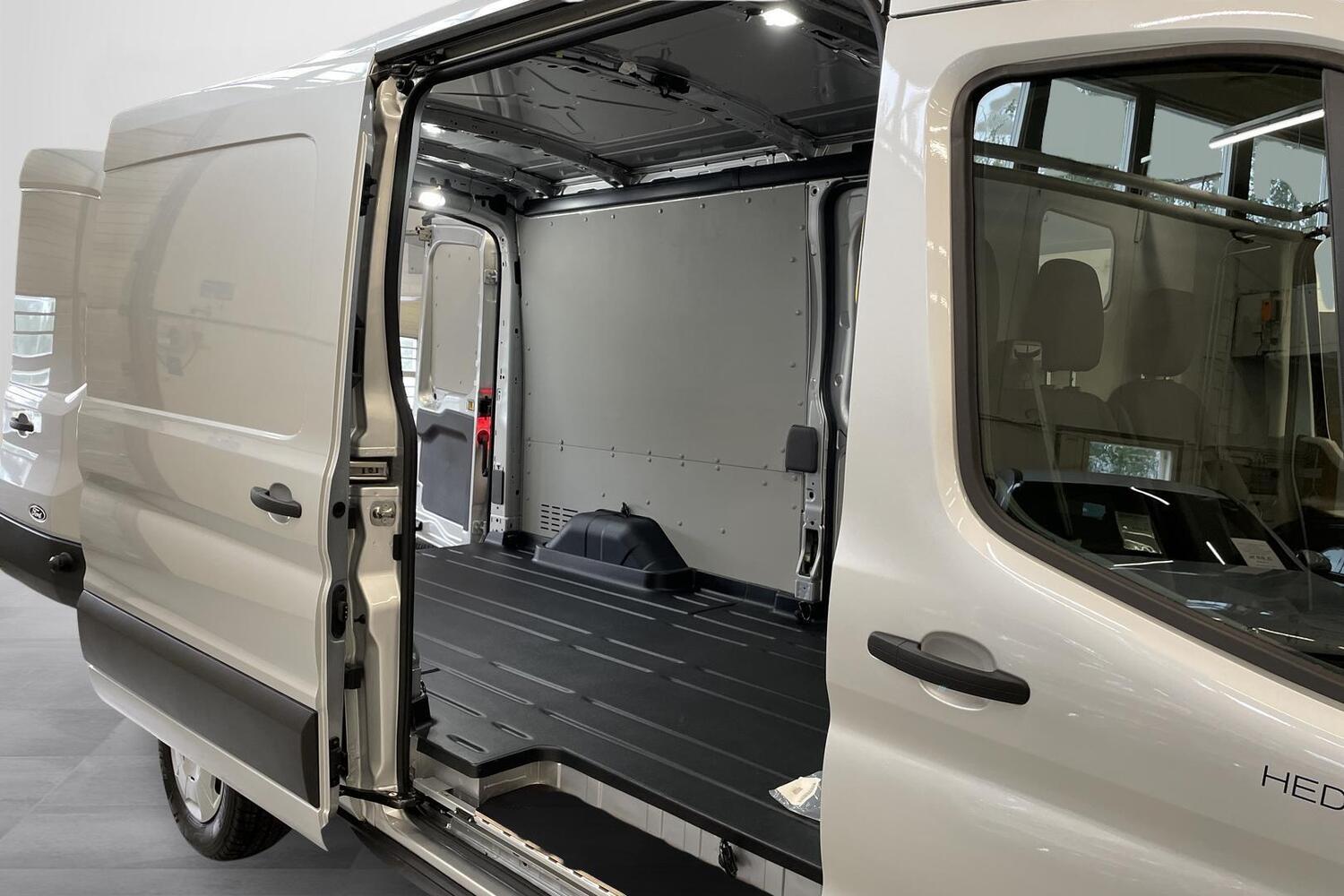 Ford Transit vaihtoauto