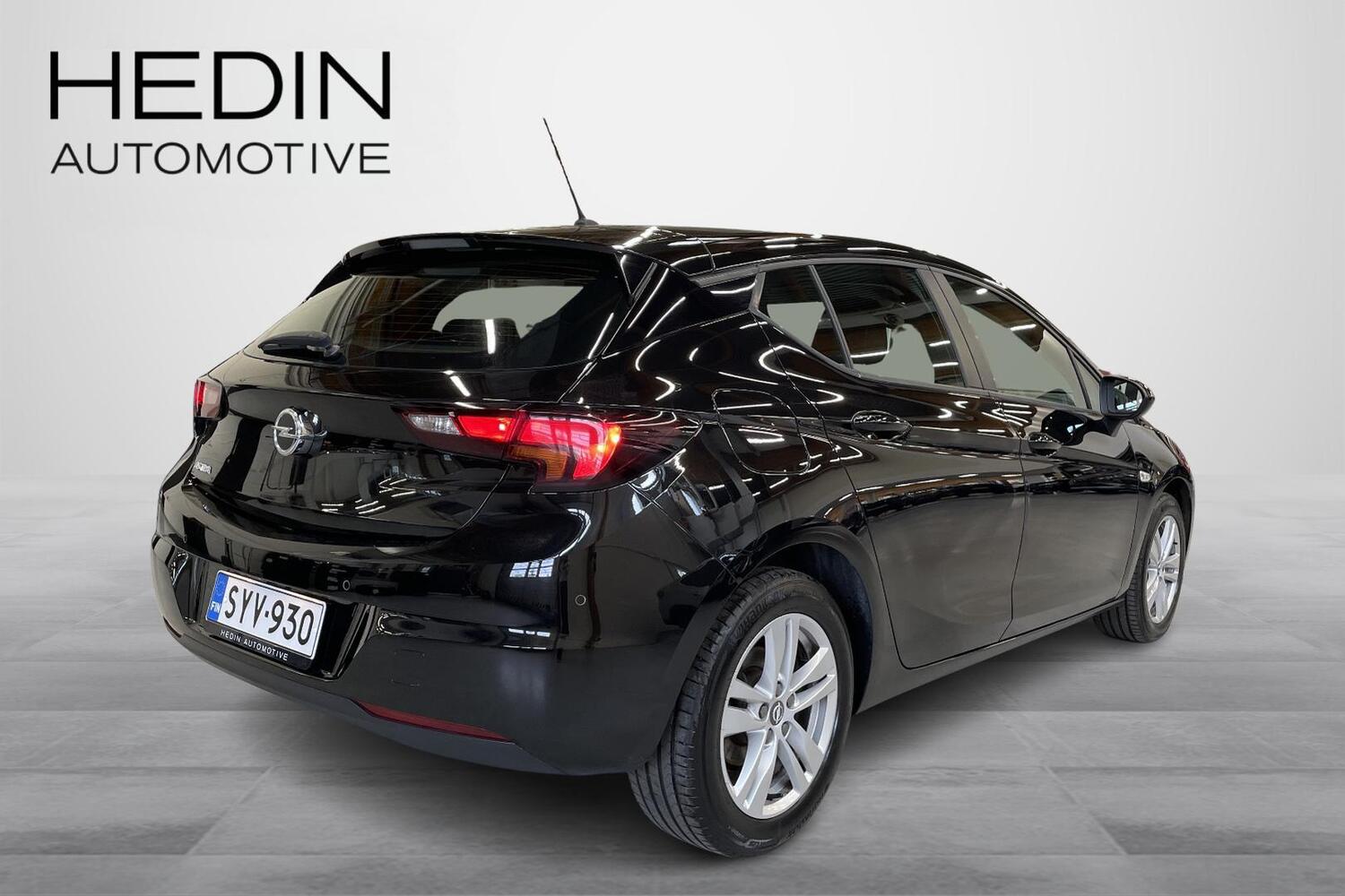 Opel Astra vaihtoauto