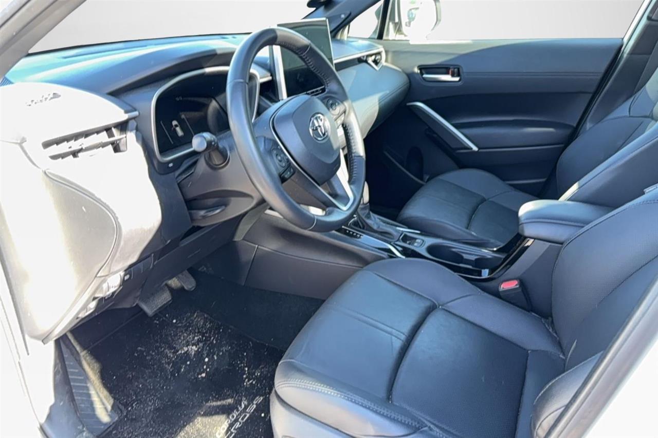 Toyota Corolla Cross vaihtoauto