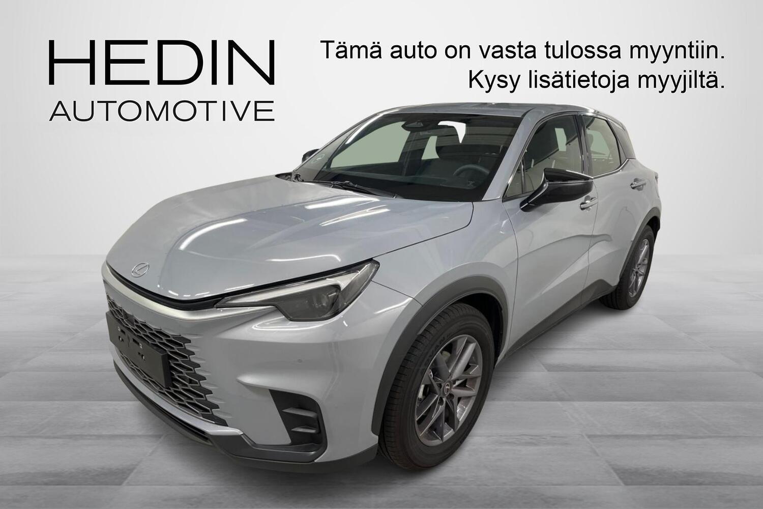 Lexus LBX vaihtoauto