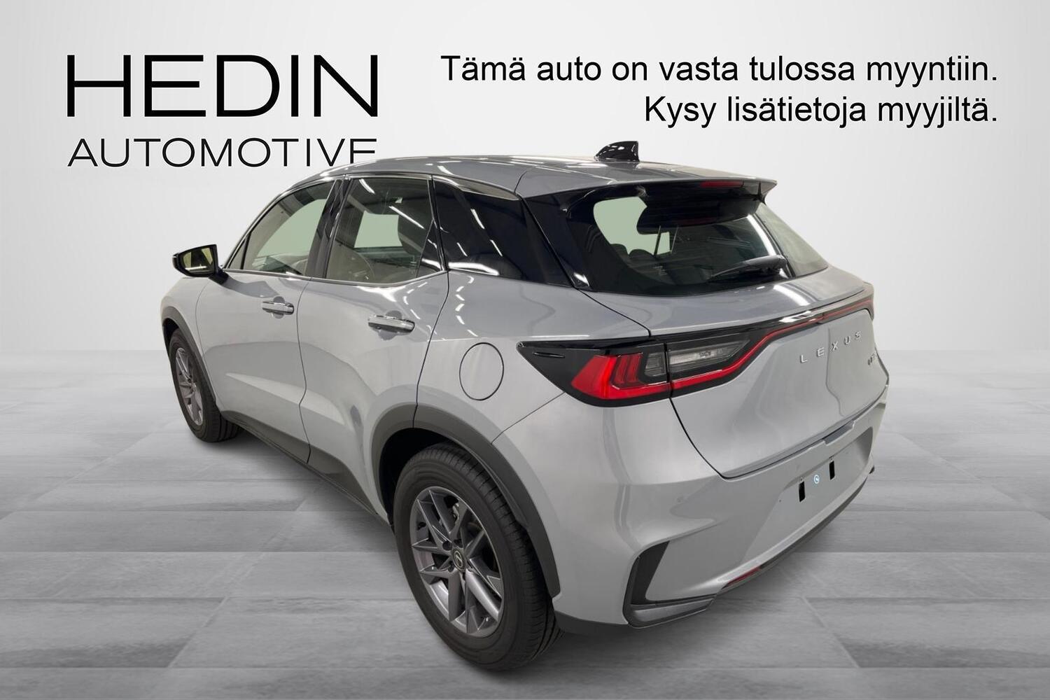 Lexus LBX vaihtoauto