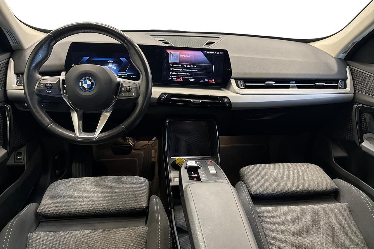 BMW iX1 vaihtoauto