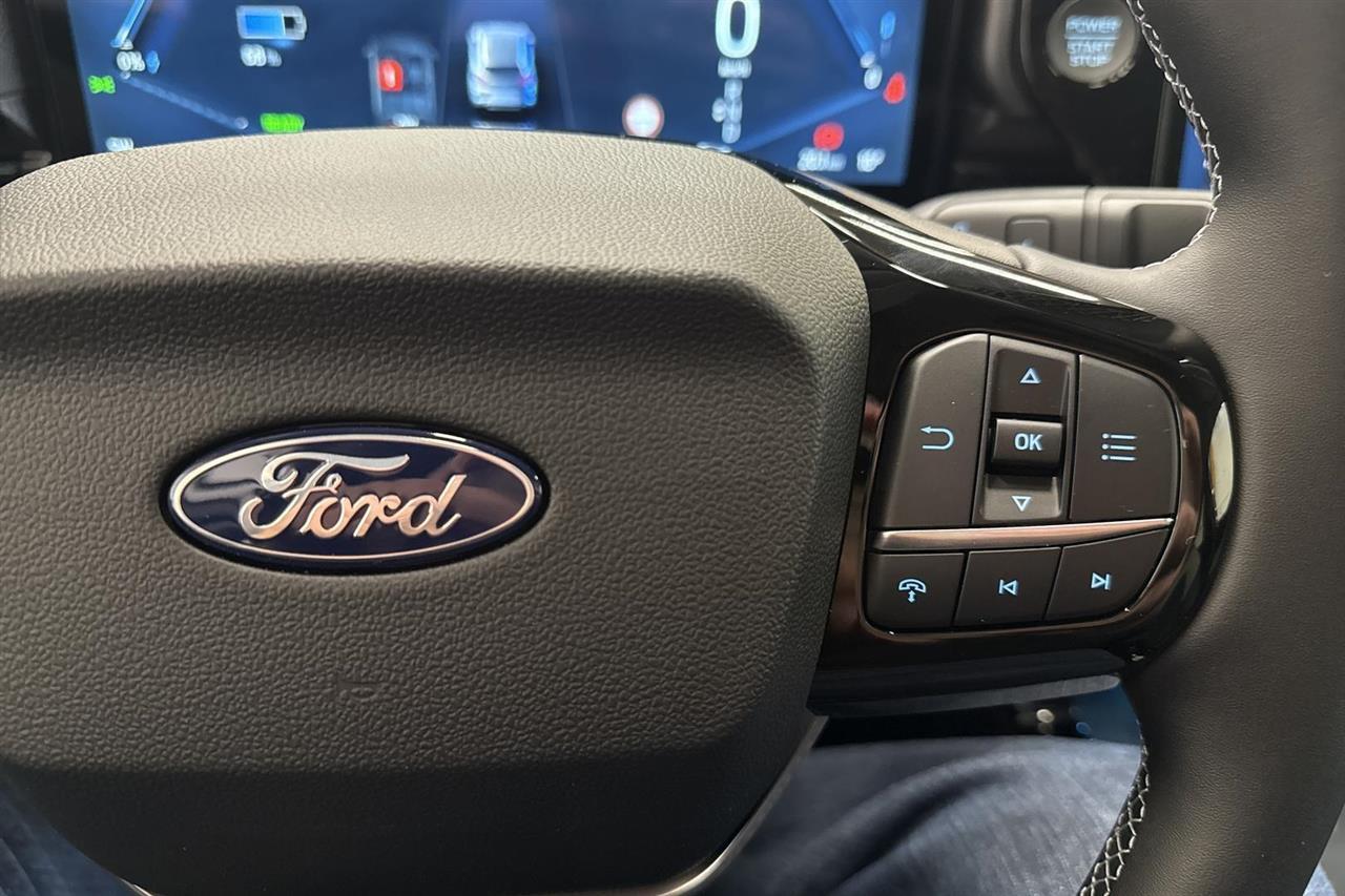 Ford Puma Gen-E vaihtoauto