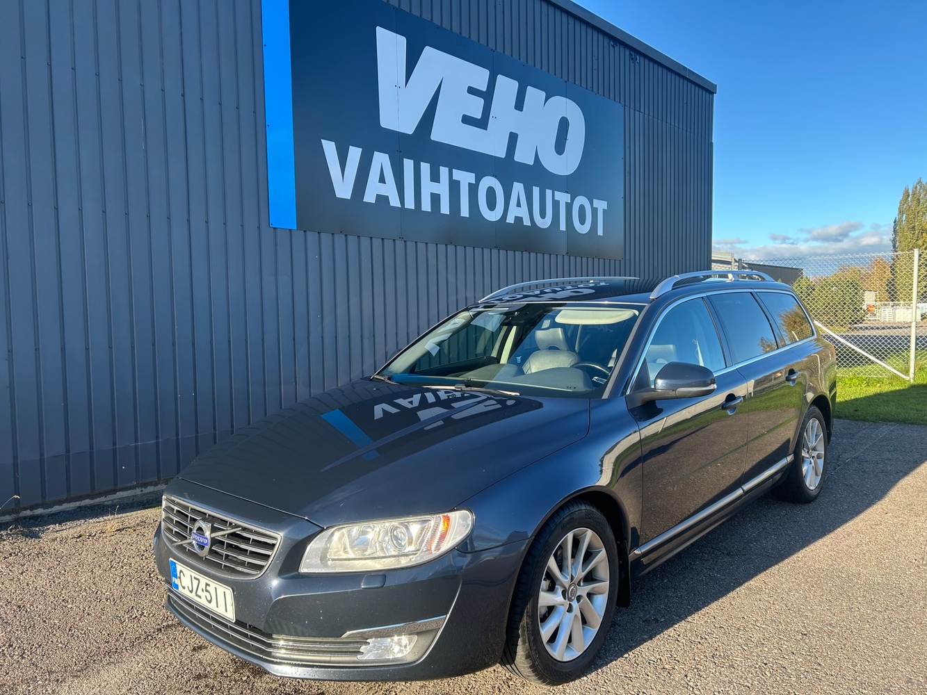 Volvo V70 vaihtoauto