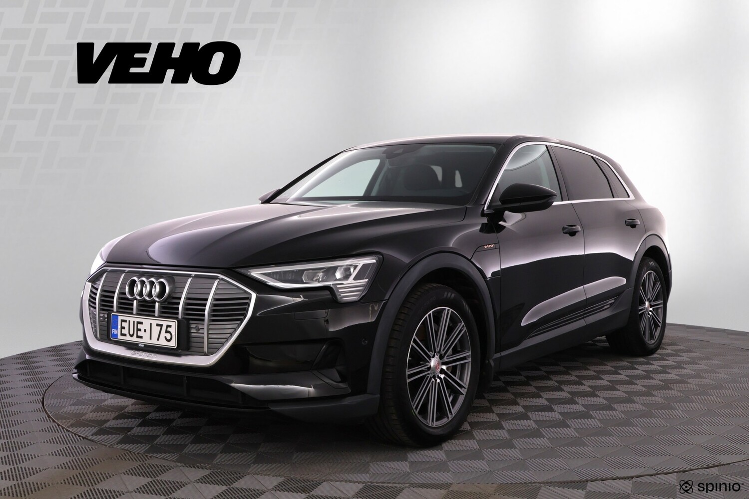 Audi e-tron vaihtoauto