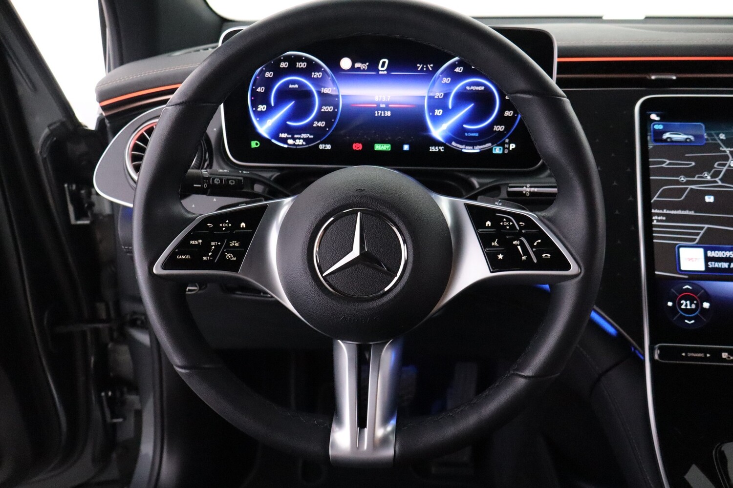 Mercedes-Benz EQE vaihtoauto