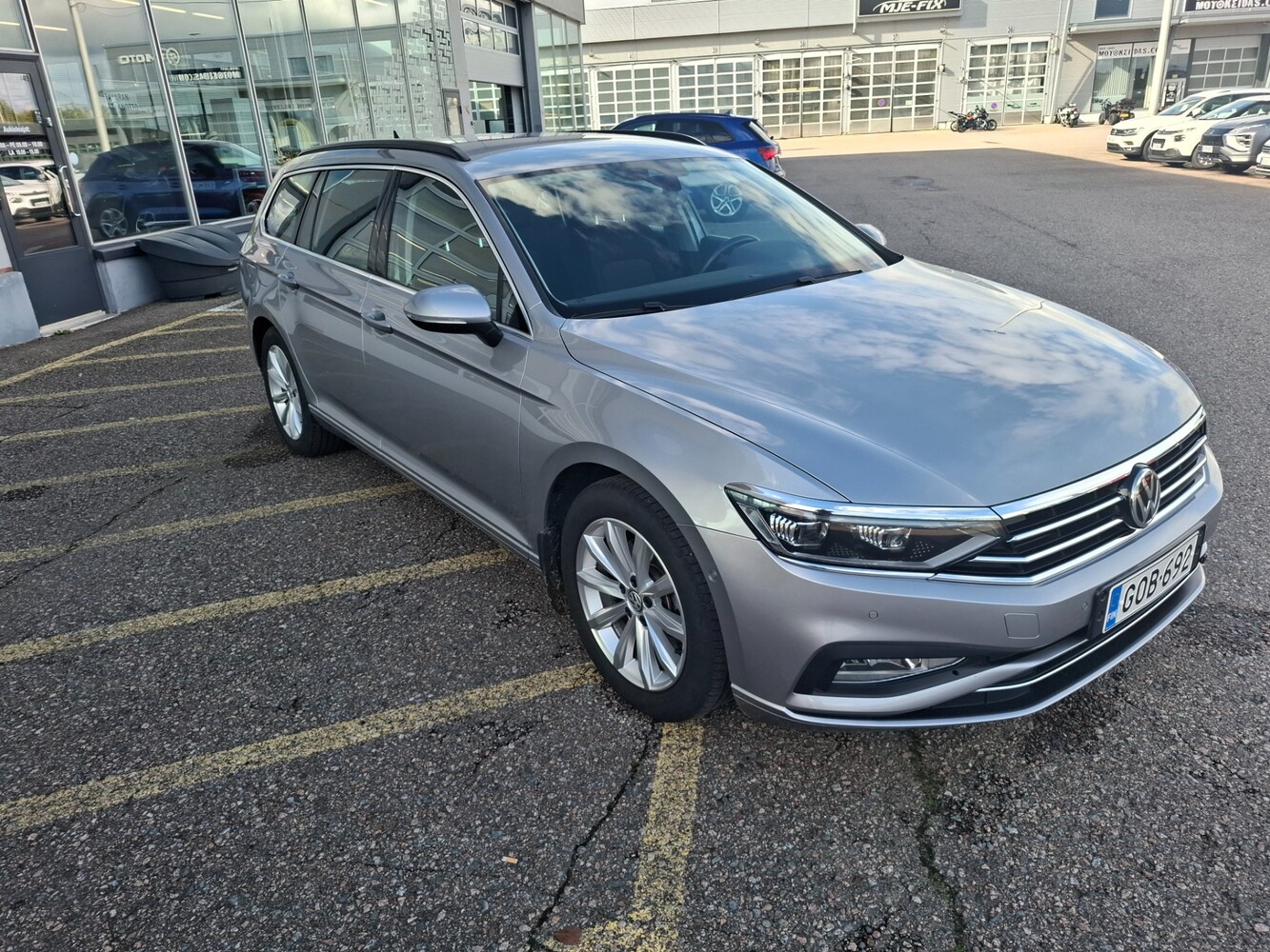 Volkswagen Passat vaihtoauto