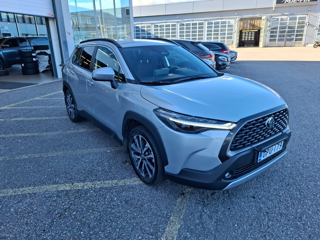 Toyota Corolla Cross vaihtoauto