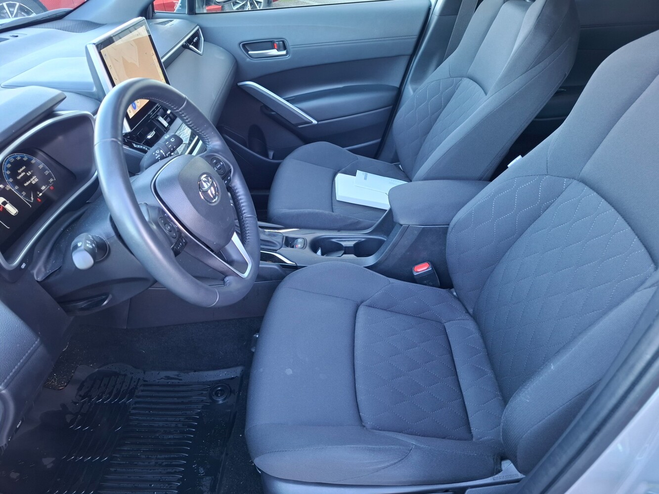 Toyota Corolla Cross vaihtoauto