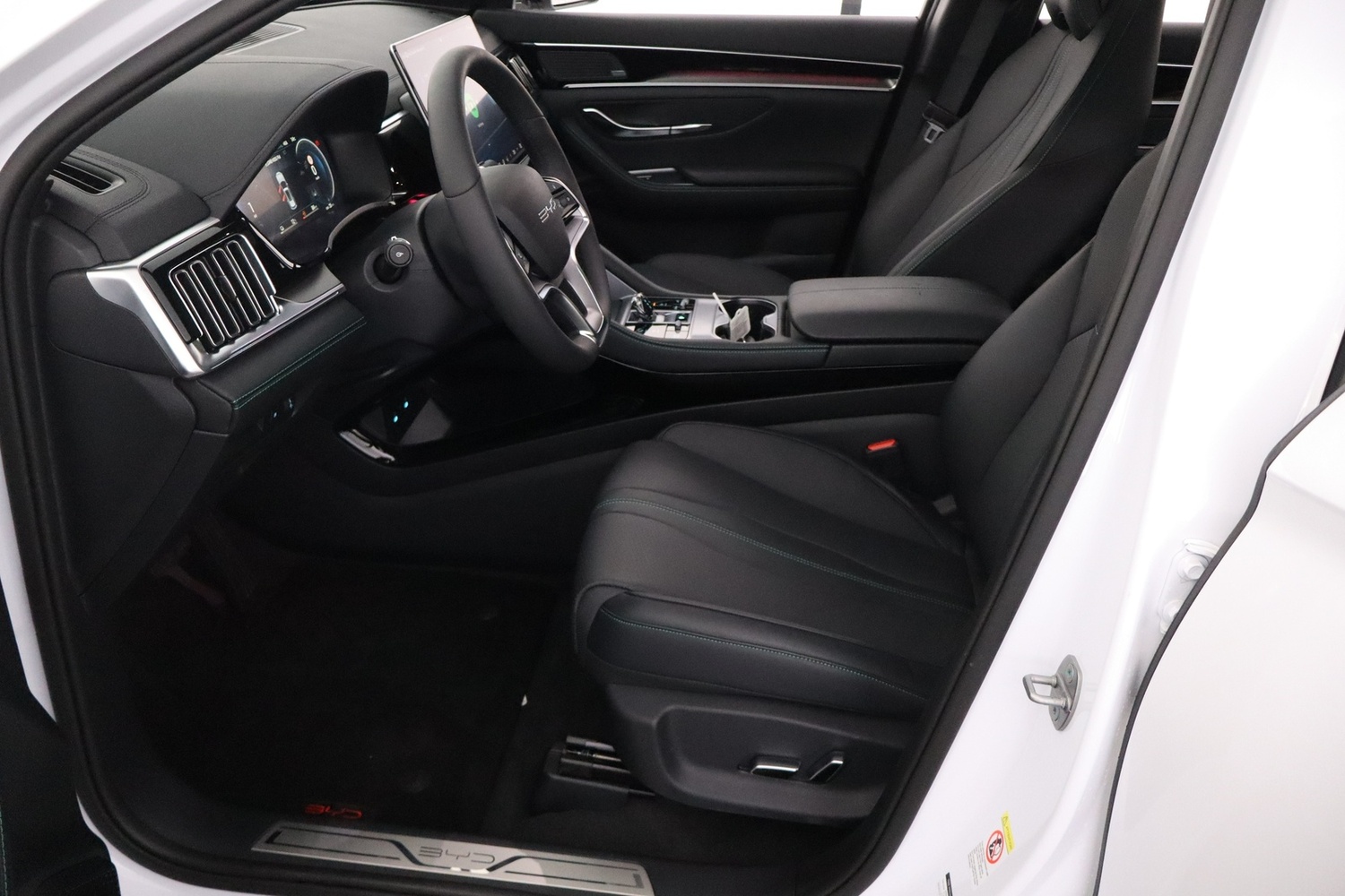 BYD Seal U DM-i vaihtoauto
