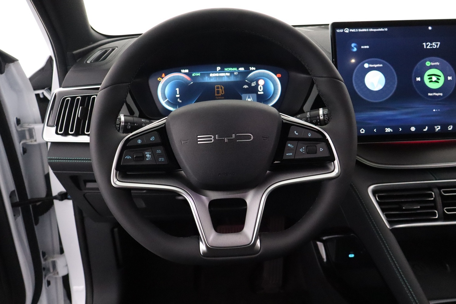BYD Seal U DM-i vaihtoauto