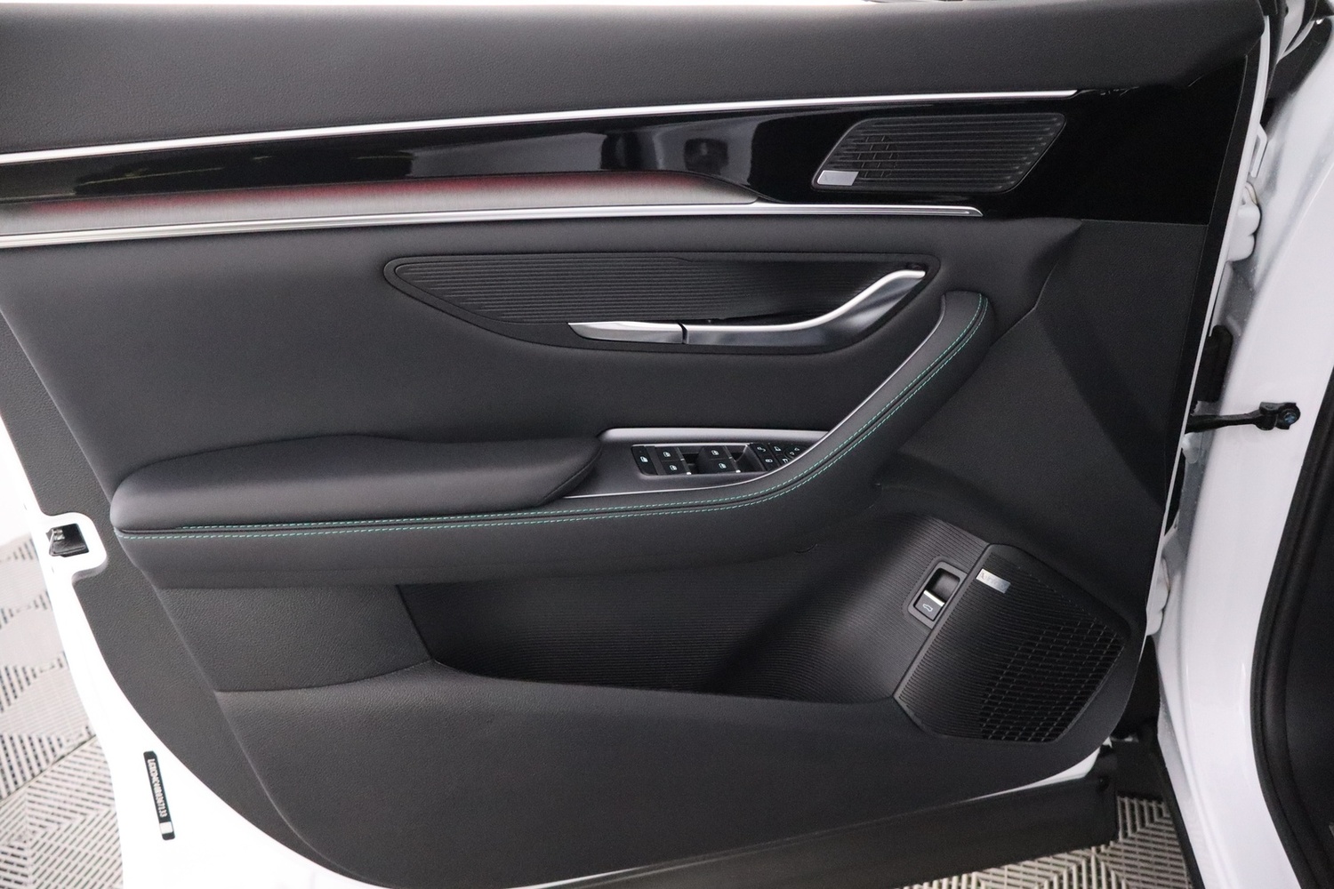 BYD Seal U DM-i vaihtoauto