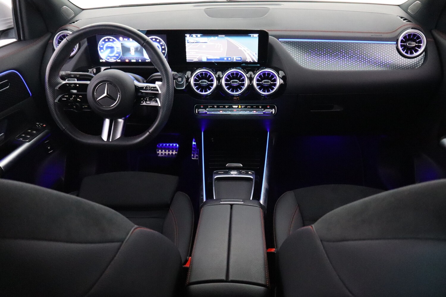 Mercedes-Benz EQA vaihtoauto