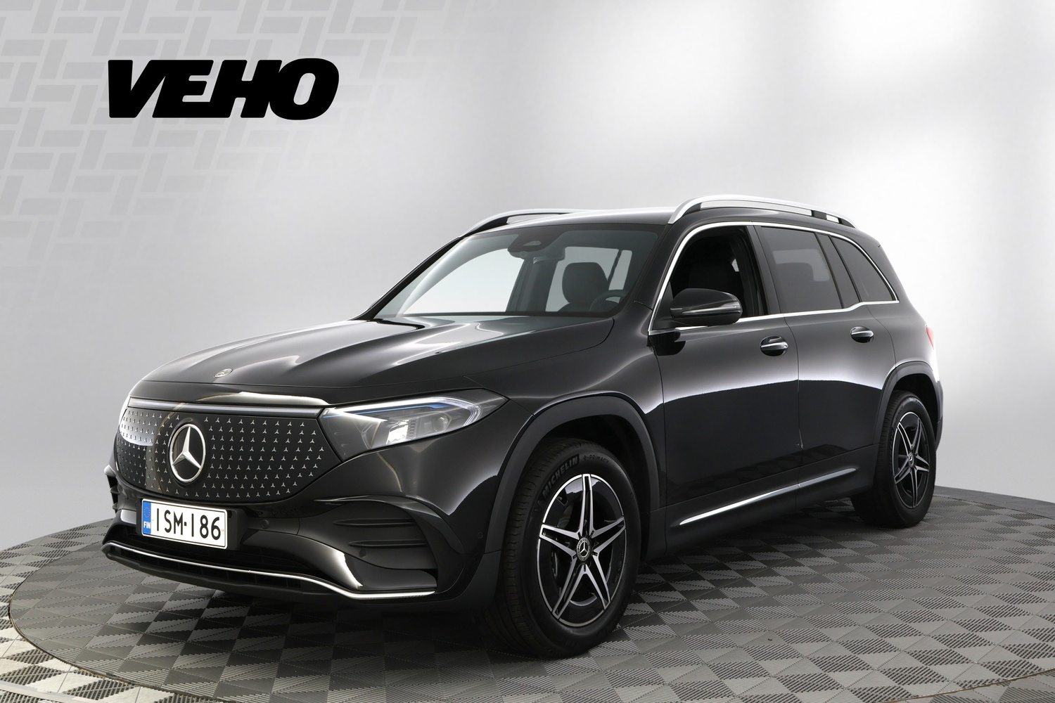 Mercedes-Benz EQB vaihtoauto
