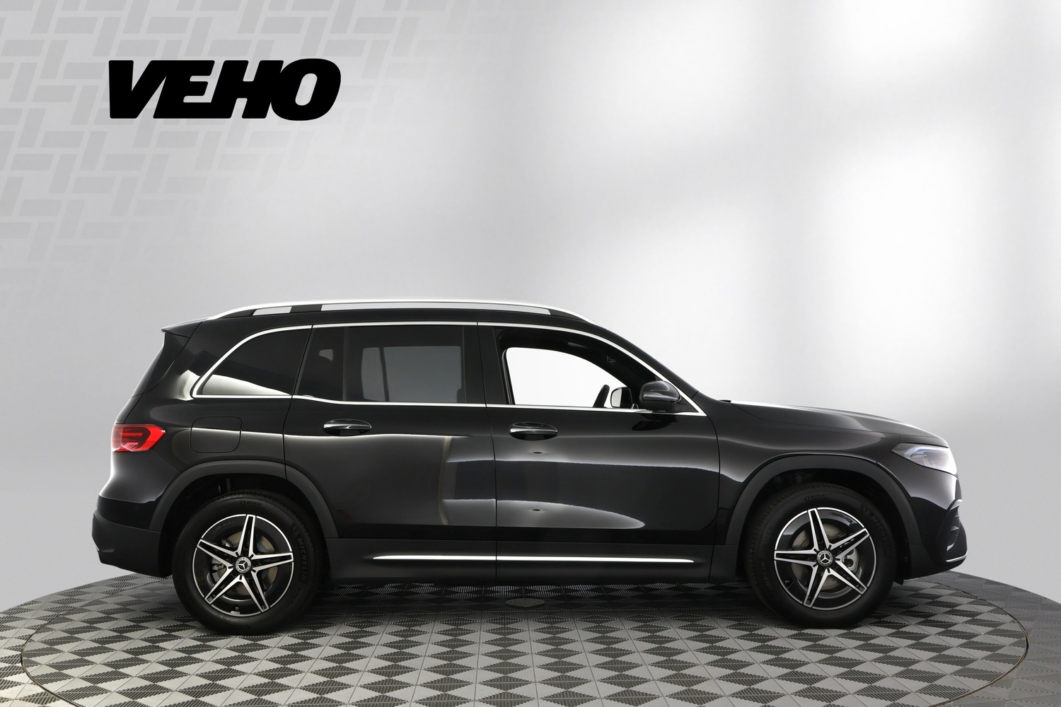 Mercedes-Benz EQB vaihtoauto