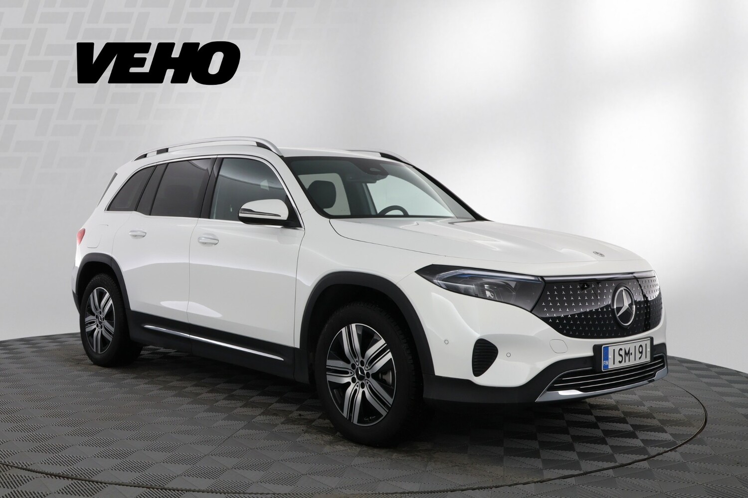 Mercedes-Benz EQB vaihtoauto