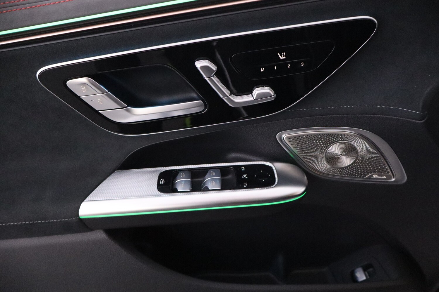 Mercedes-Benz EQE vaihtoauto