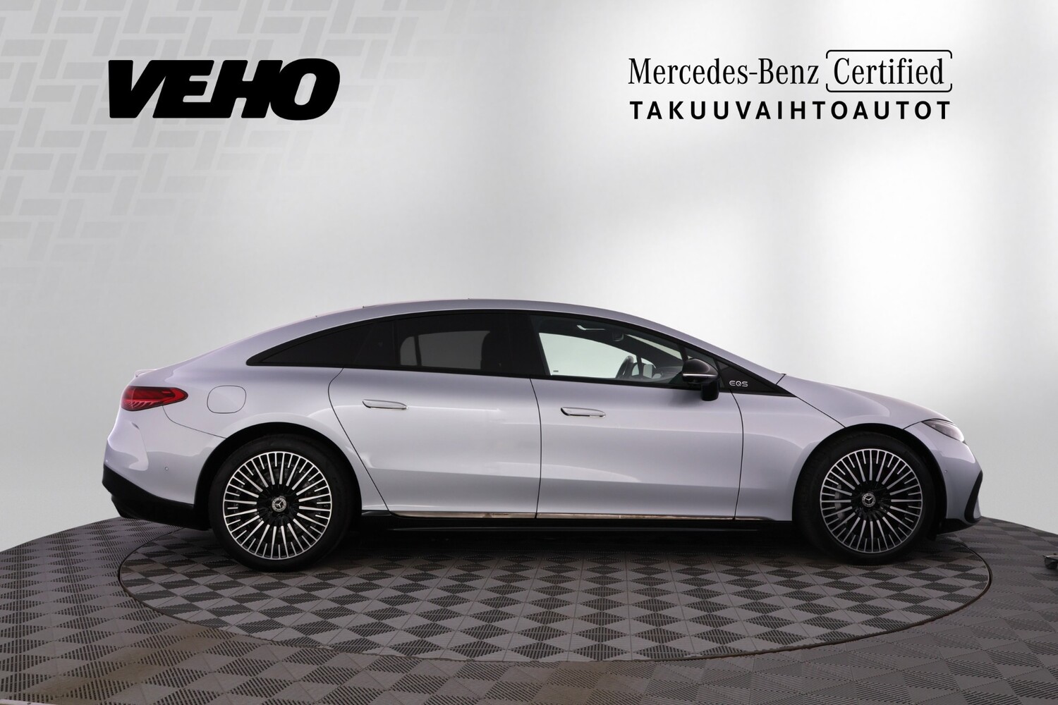 Mercedes-Benz EQS vaihtoauto