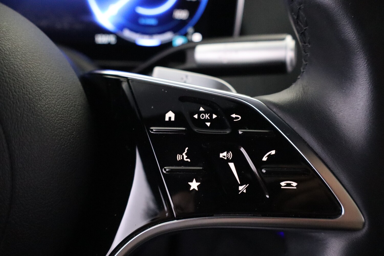 Mercedes-Benz EQS vaihtoauto