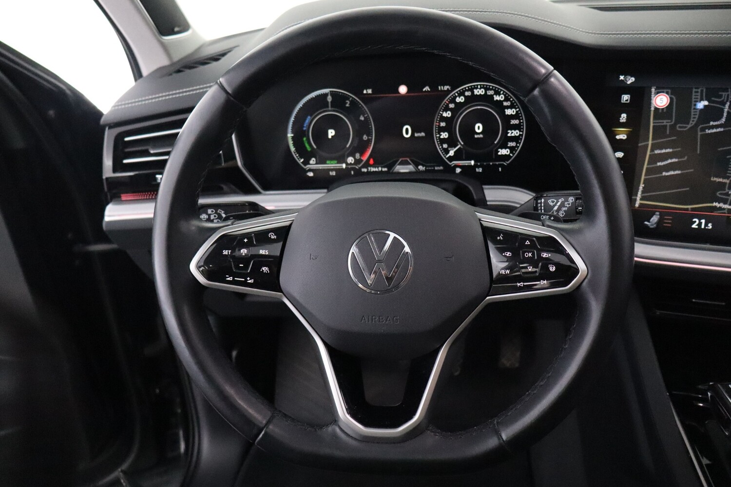 Volkswagen Touareg vaihtoauto