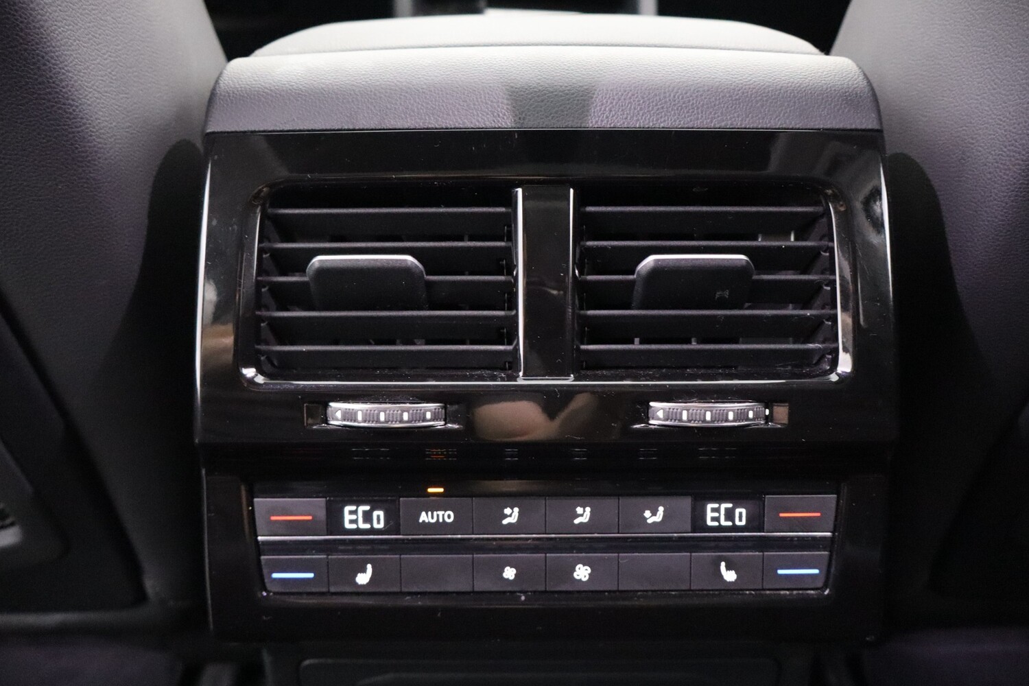 Volkswagen Touareg vaihtoauto