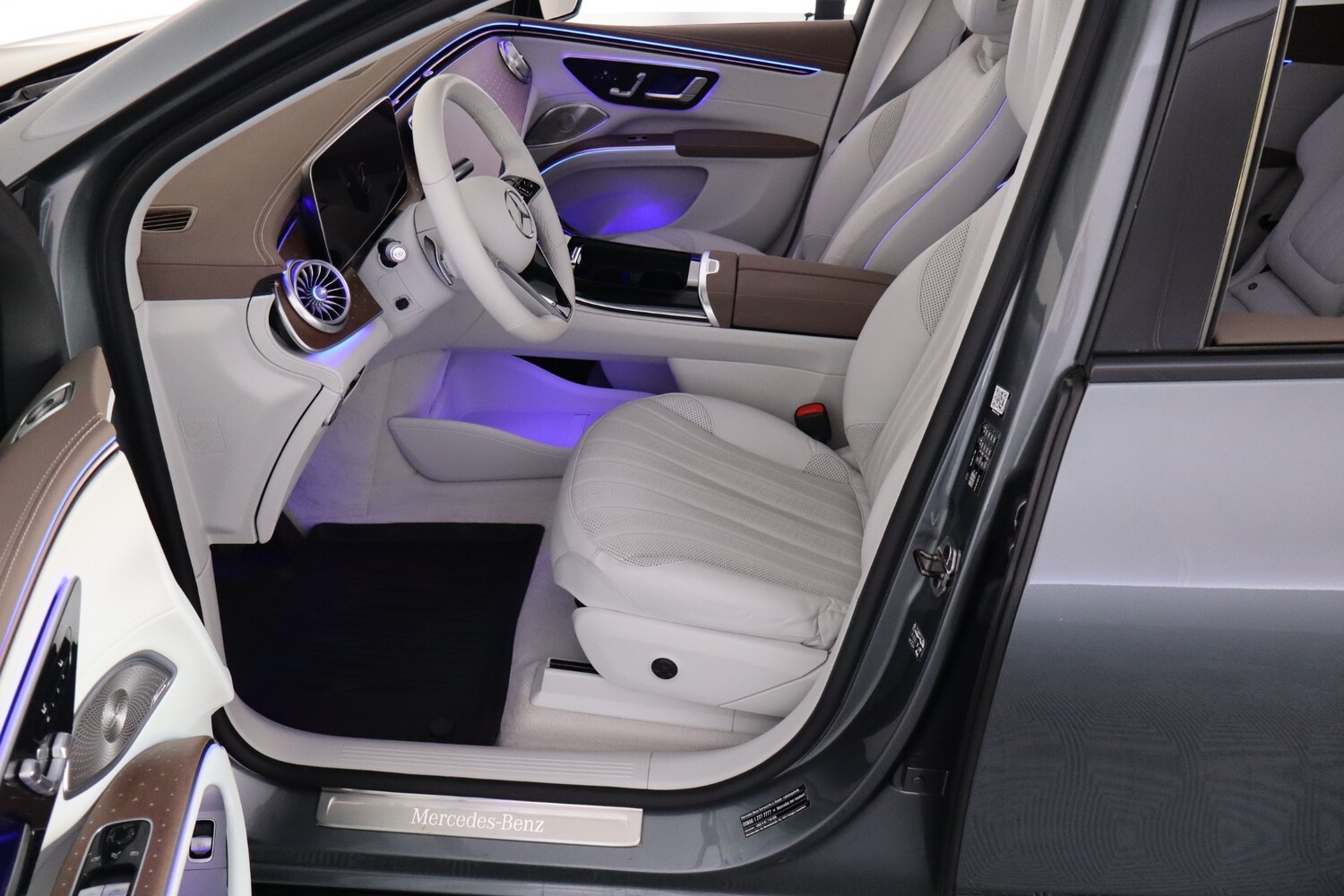 Mercedes-Benz EQS vaihtoauto