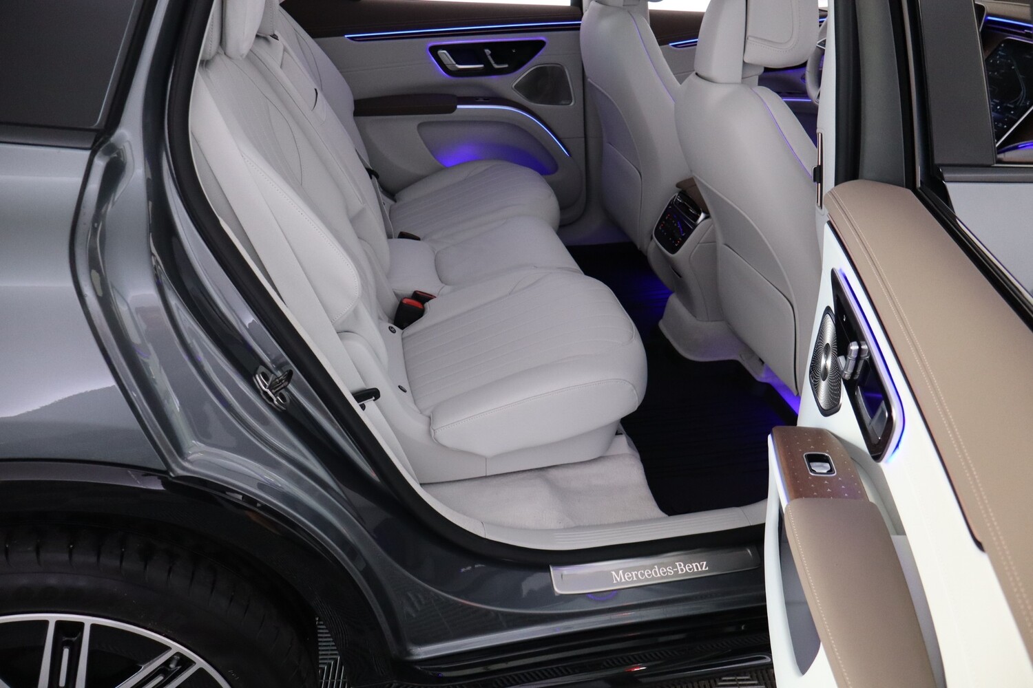 Mercedes-Benz EQS vaihtoauto