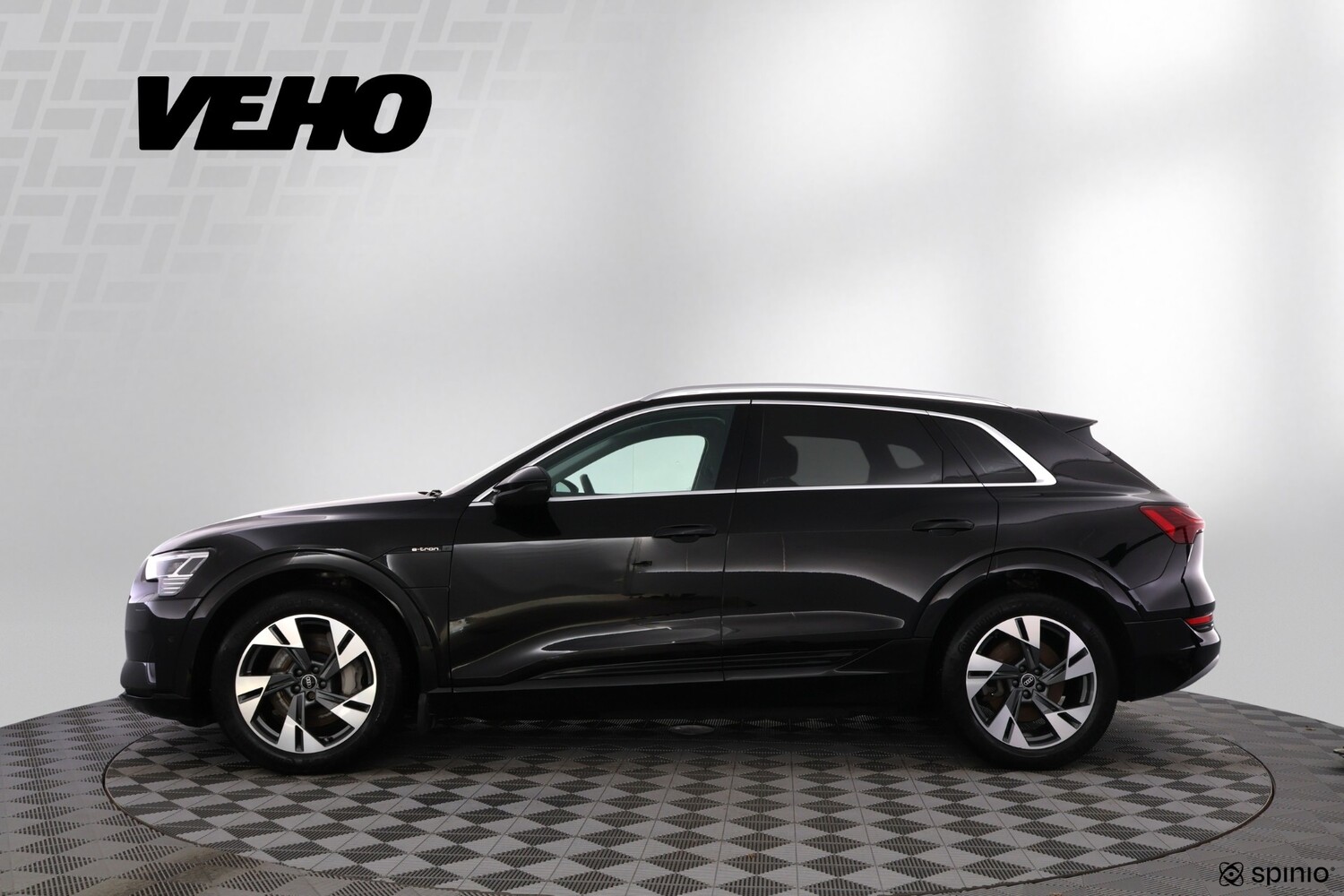 Audi e-tron vaihtoauto