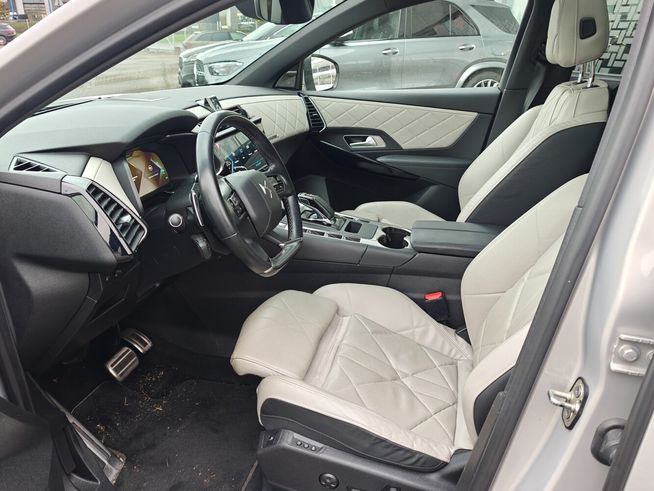 DS 7 Crossback vaihtoauto