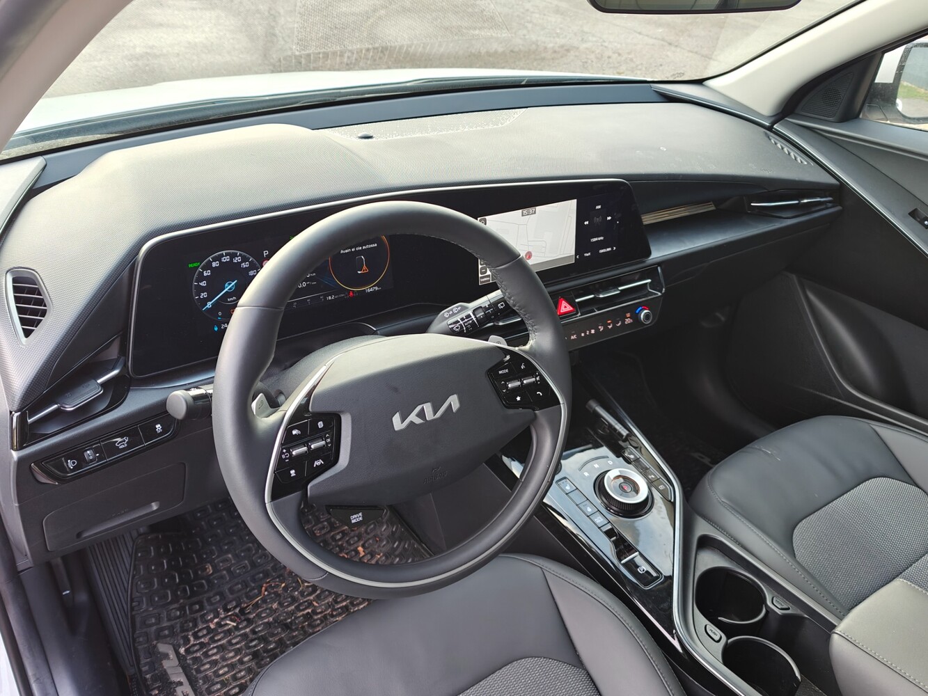 Kia Niro vaihtoauto