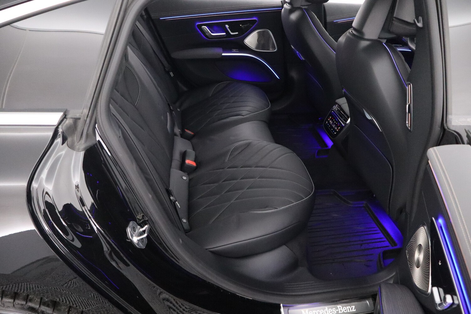 Mercedes-Benz EQS vaihtoauto