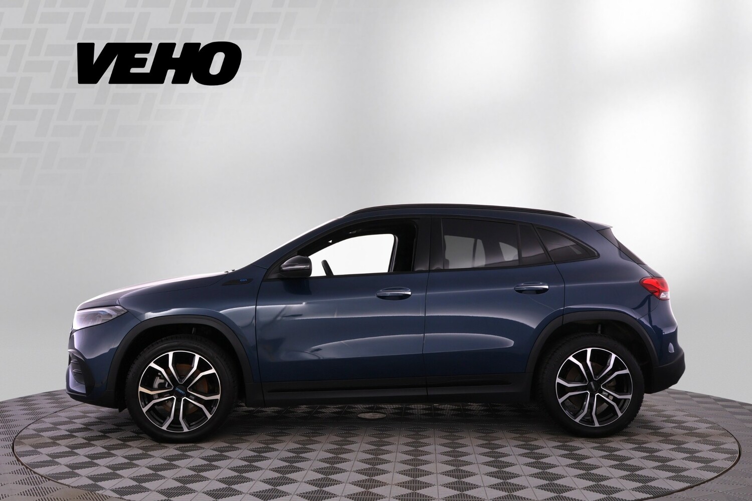 Mercedes-Benz EQA vaihtoauto