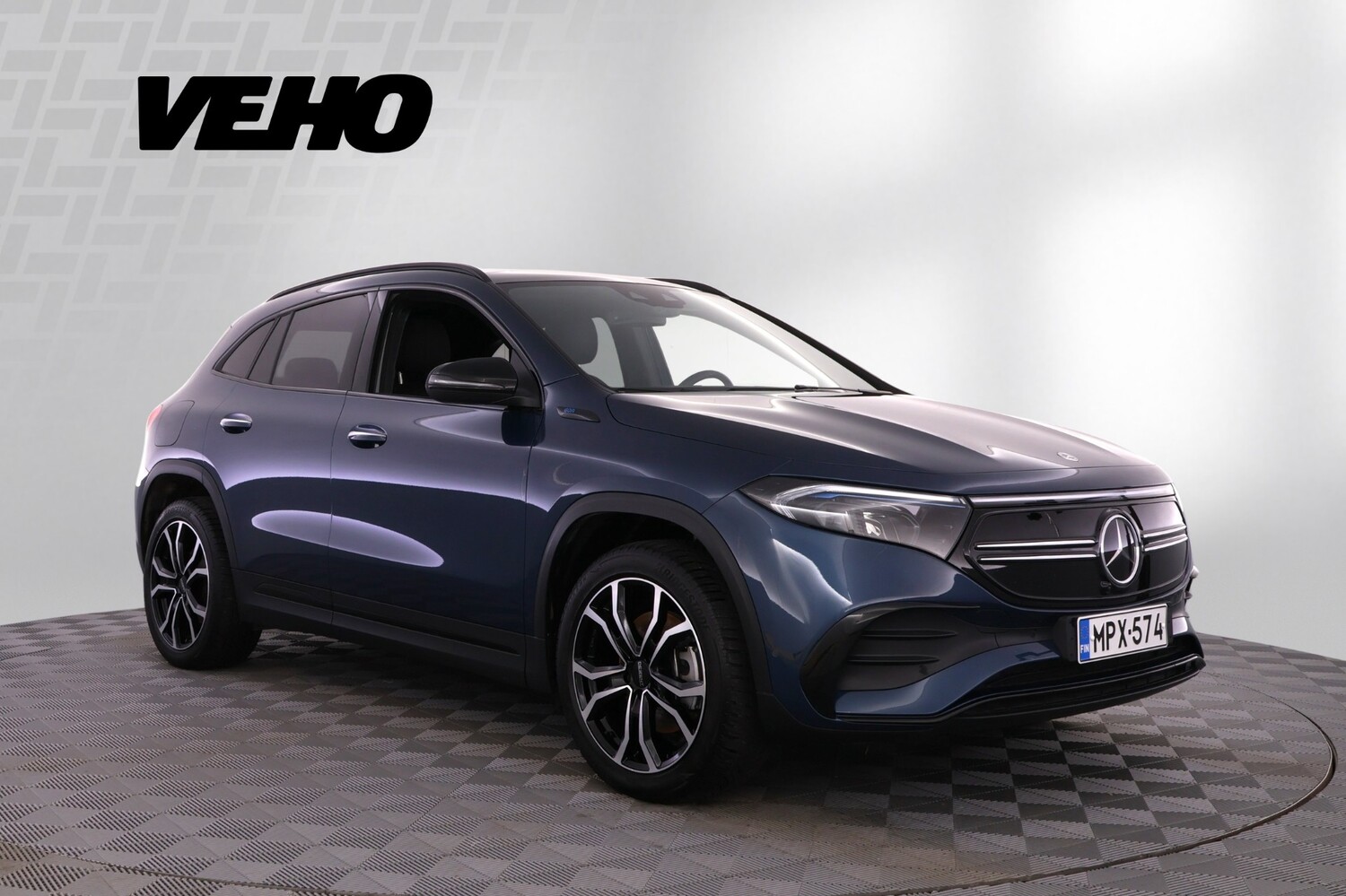 Mercedes-Benz EQA vaihtoauto