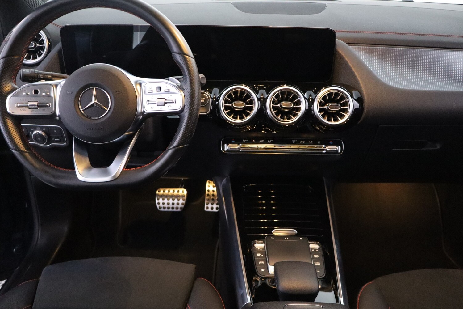 Mercedes-Benz EQA vaihtoauto