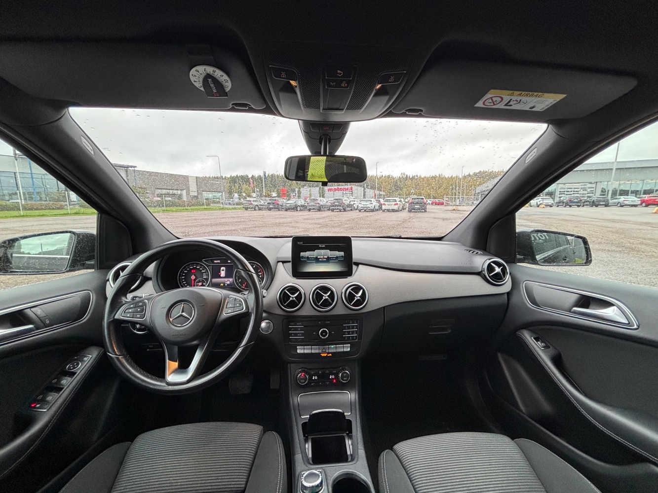 Mercedes-Benz B vaihtoauto